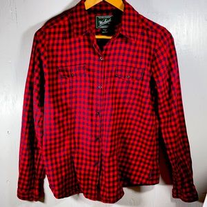 Woolrich long sleeve button up shirt